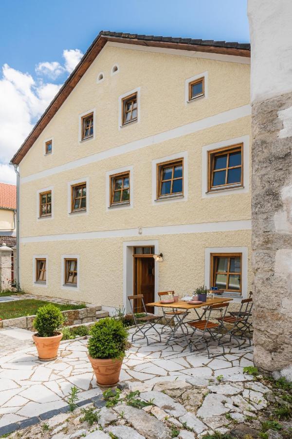 Historische Wohnung Mit Gehobenem Ambiente Walting Dış mekan fotoğraf